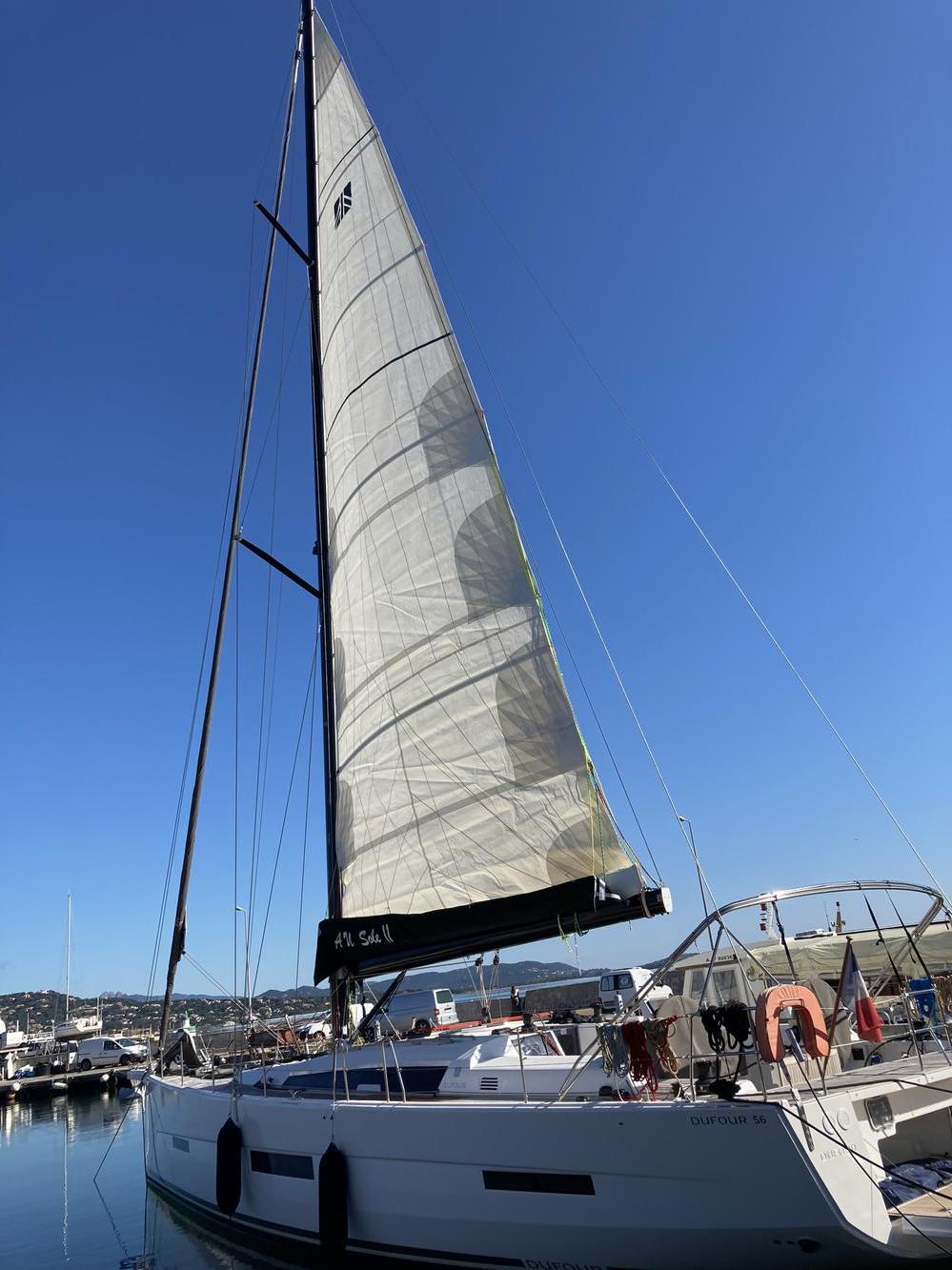 Grand voile lattée Elvstrom quasi neuve