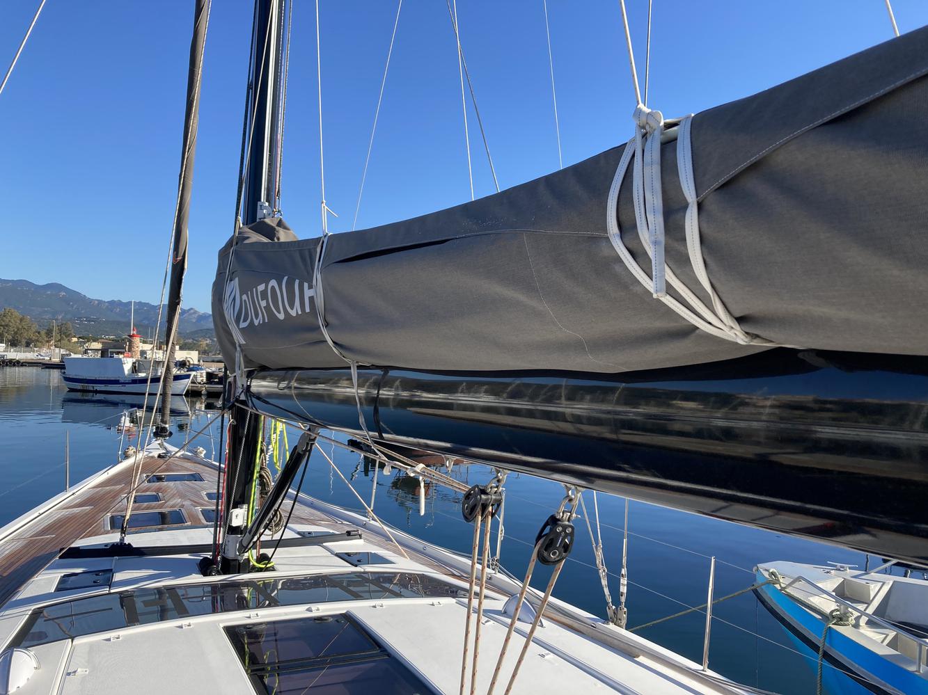 Grand voile lattée Elvstrom quasi neuve