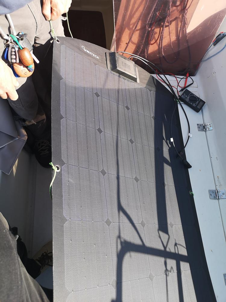 Panneau solaire ultra slim 150watts Uniteck