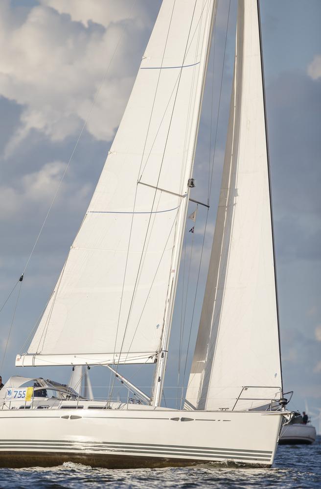 CPA – Yachts à Voile De Grande Série En Course – Bateaux Sailboats (Réf 1203835)