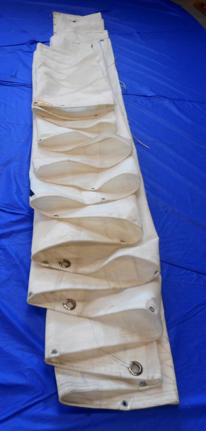 GRANDE VOILE PERFORMANCE SAIL de 27 M2 ETAT NEUF