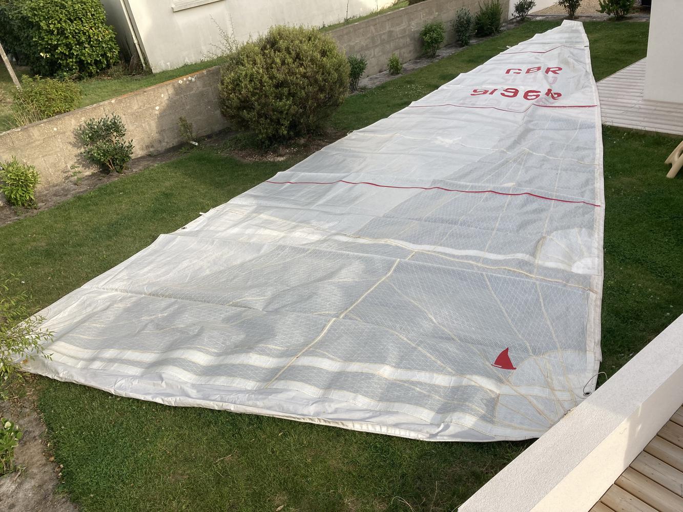 Grand voile Mylar tri radiale