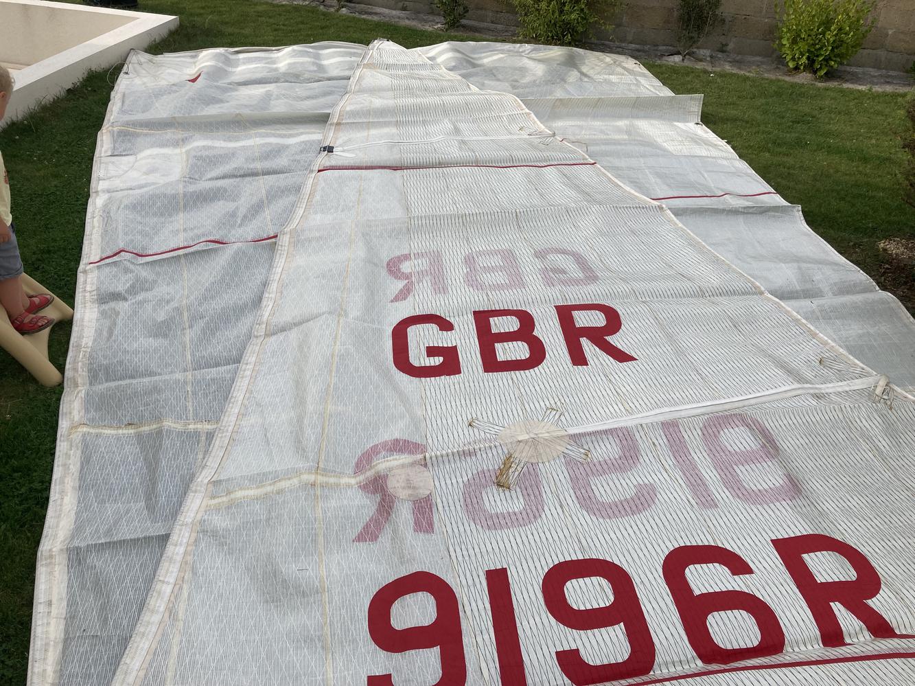 Grand voile Mylar tri radiale