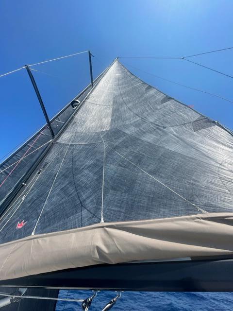 Grand voile de sun Odyssey 440 performance neuve