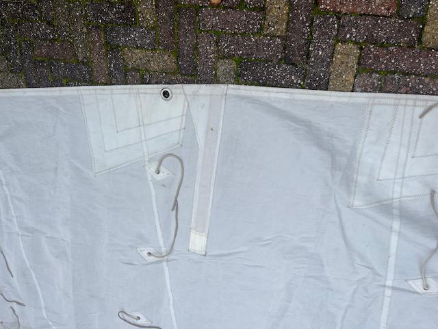 16.5m2 Dacron mainsail with sliders