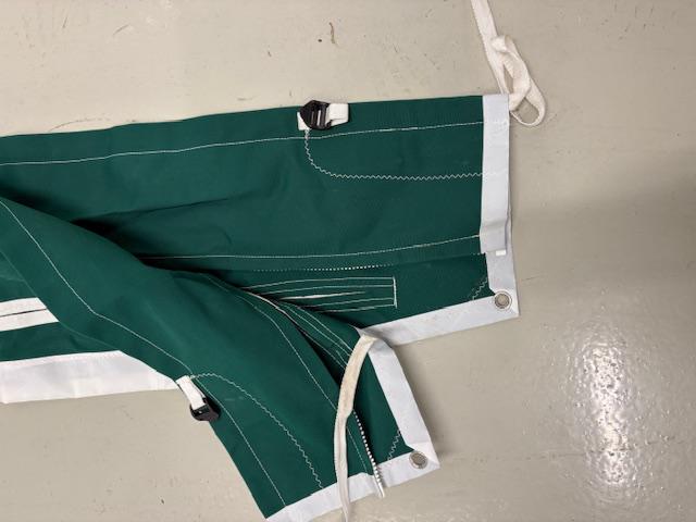 4.7m maindrop with zipper in Forest Green
