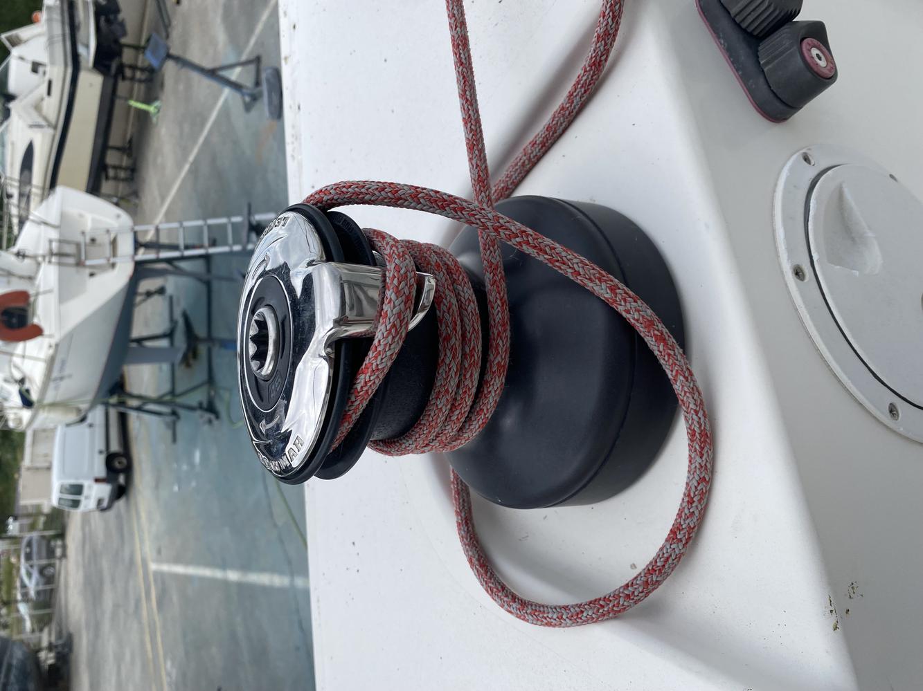 Lewmar 45 st self tailing winch