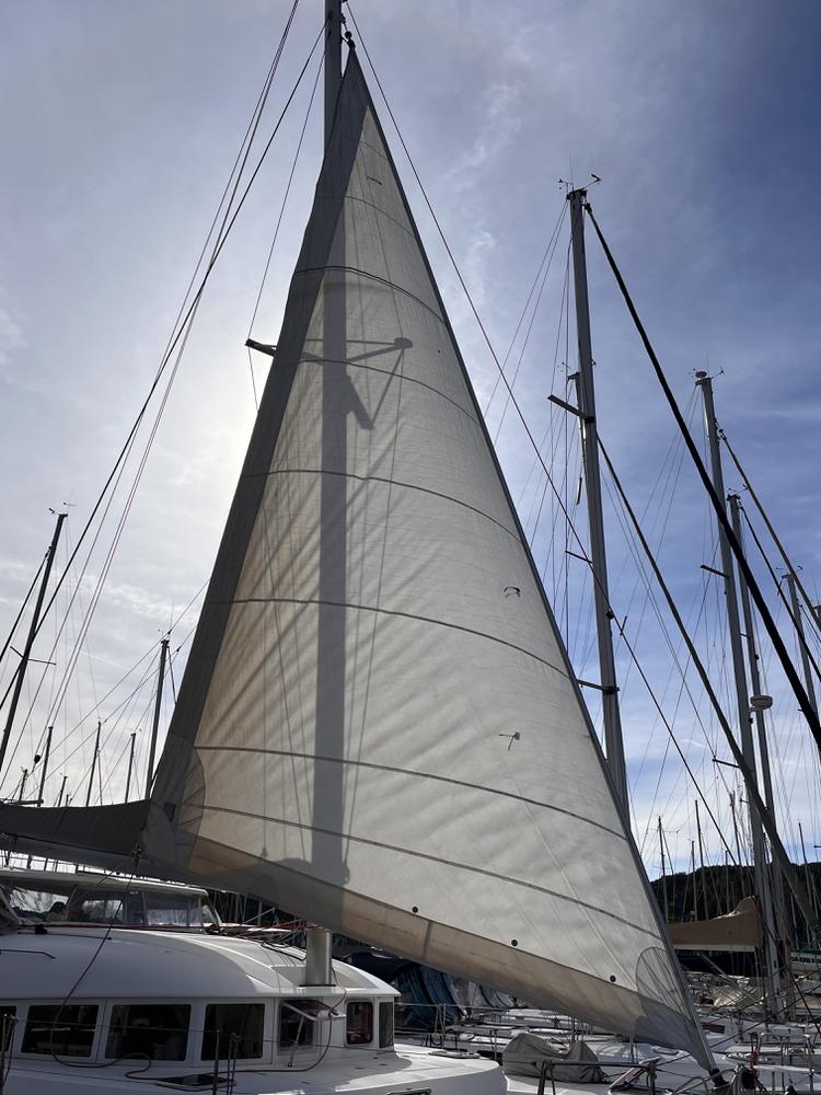 Génois Lagoon 380