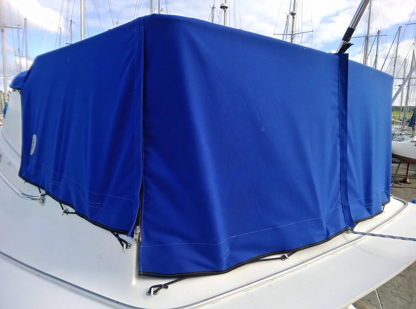 Taud de flybridge ocqueteau 975