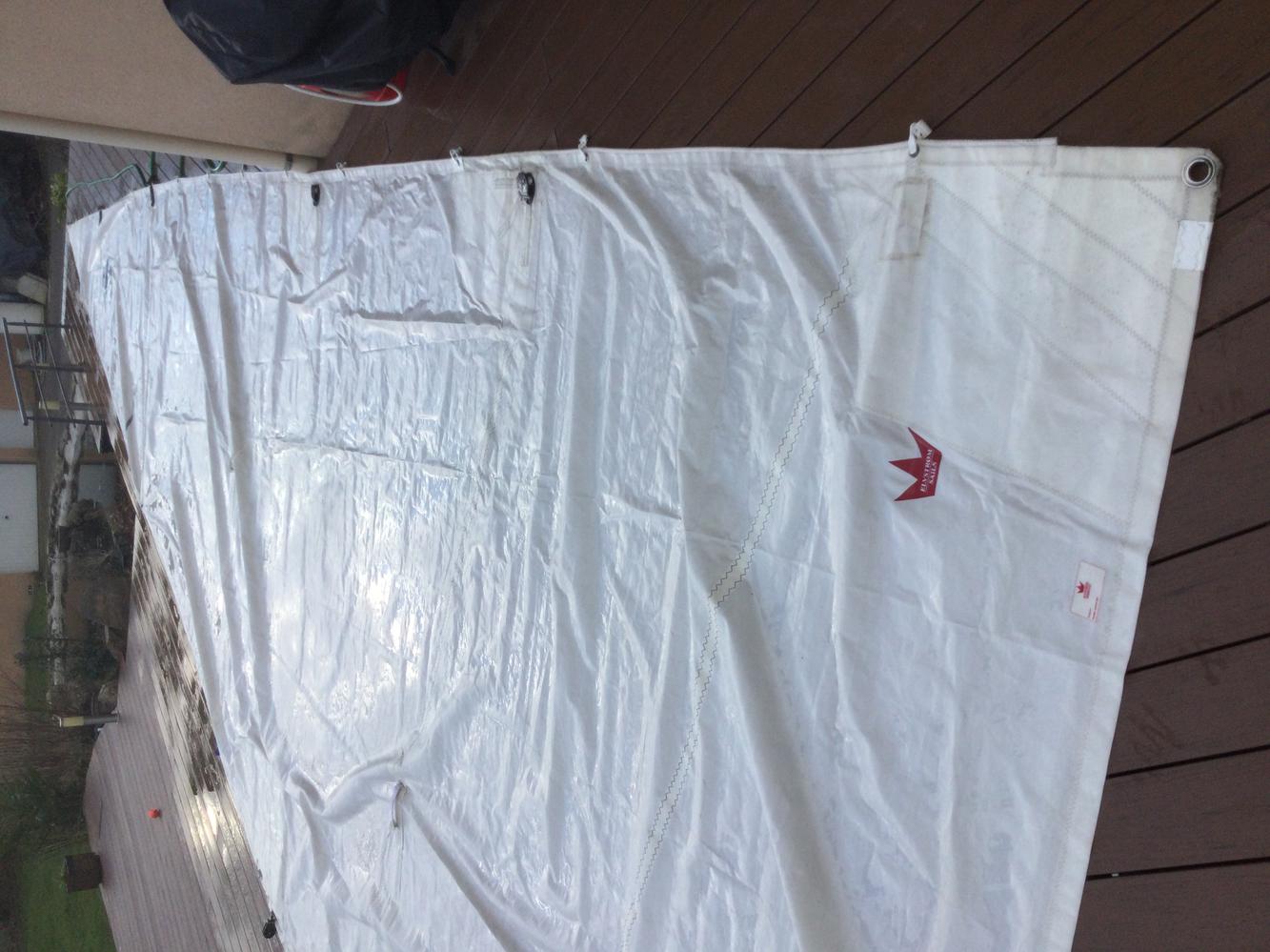 Grand Voile semi Full Batten