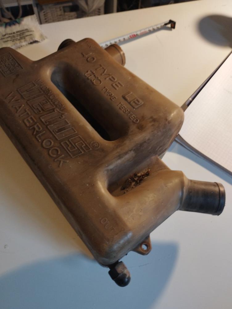 Waterlock marque vetus type LP en 40 et 45
