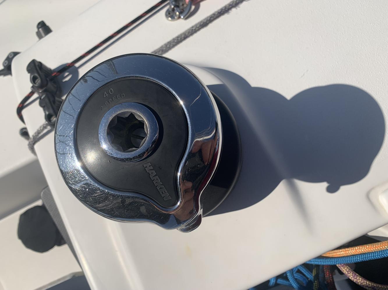Winch Harken Radial 40.2 ST (ST = Self-Tailing)
