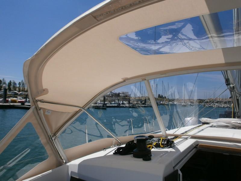 Capote de roof neuve Sun Odyssey 490