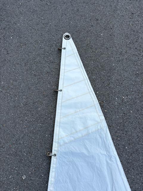 21m2 Jib with hanks