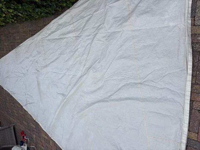 10.5m2 Genoa with hanks