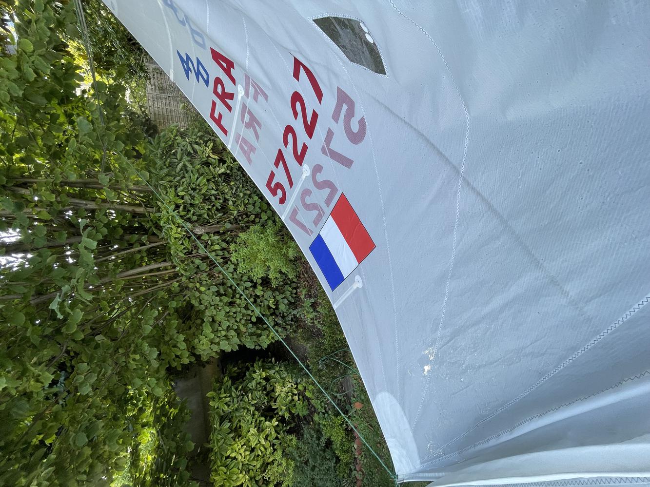 Grande voile de 420 casi neuve
