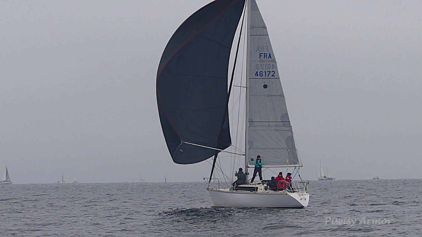 Spi symétrique 72 m²