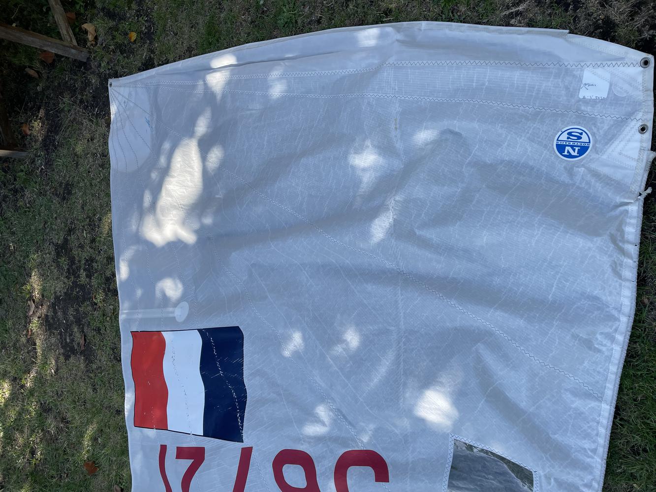 Grande voile de 420 North