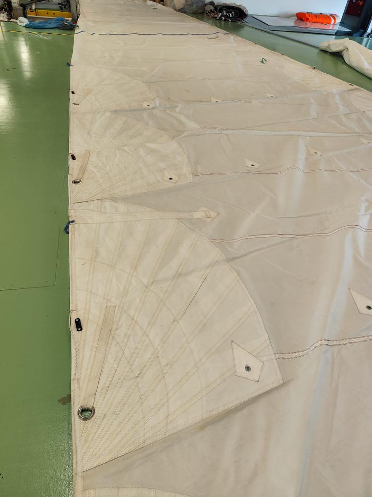S25185 - Grand Voile