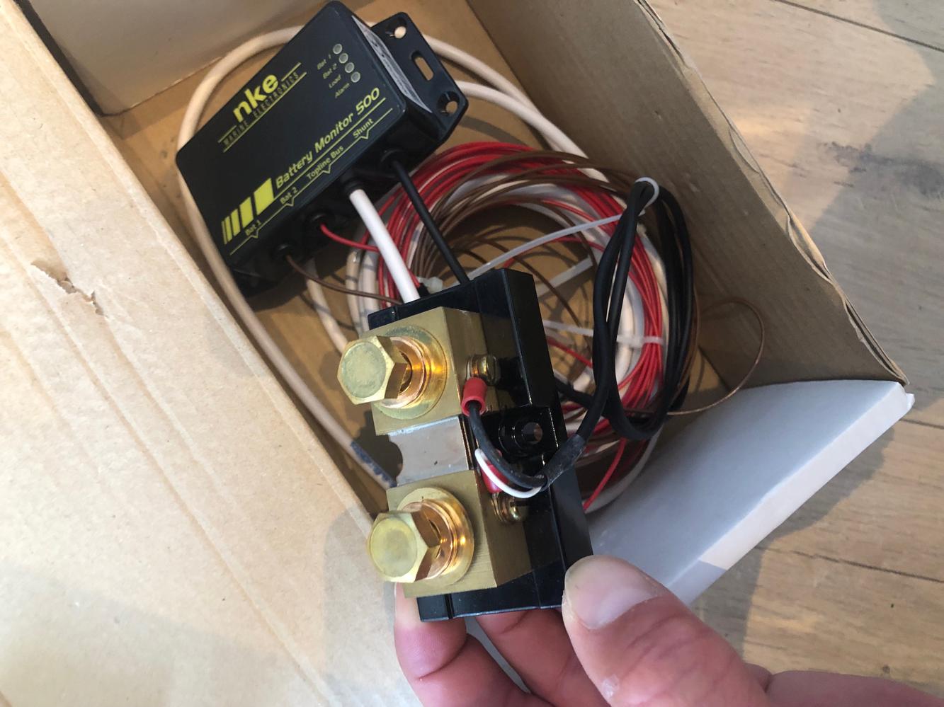 NKE Gestionnaire / Moniteur de Batterie