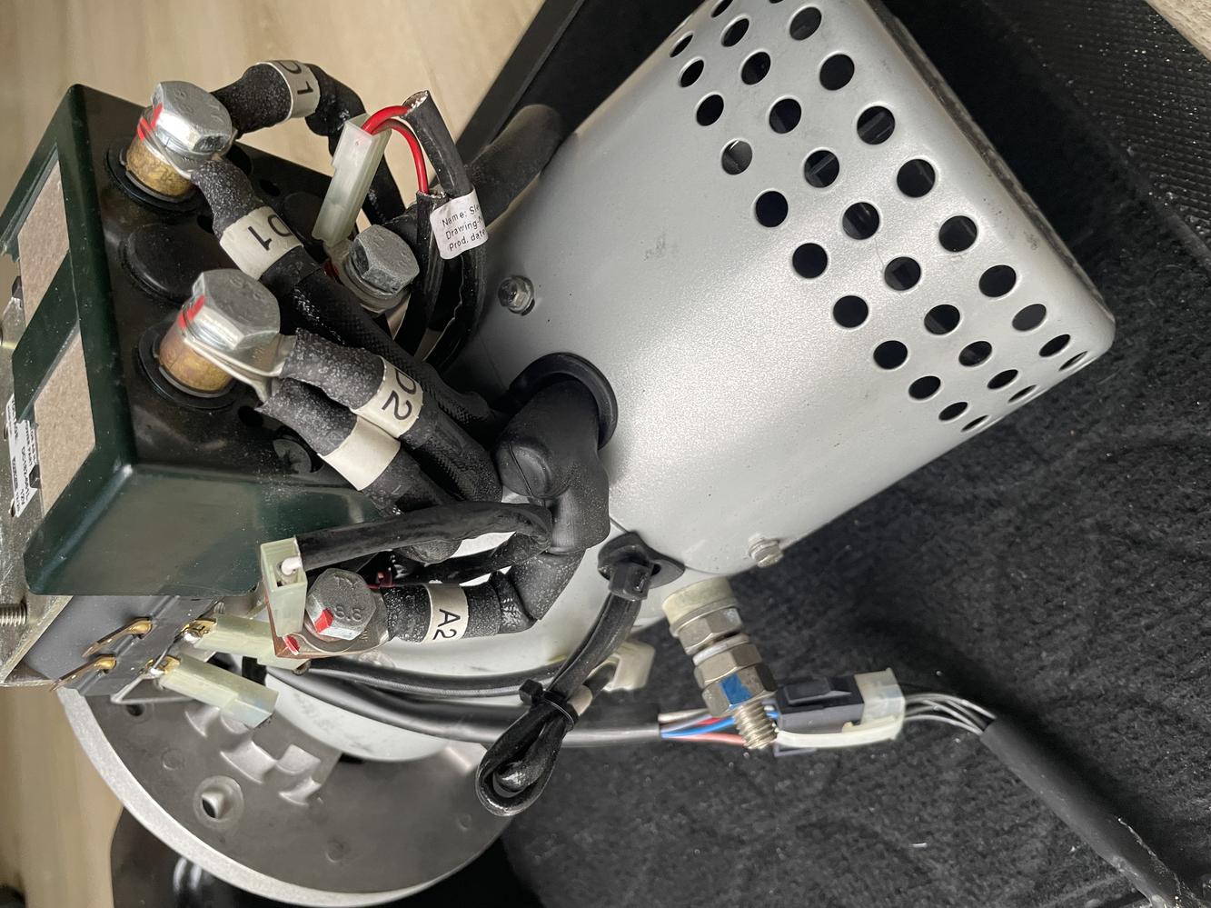 Moteur propulseur d étrave SRV80