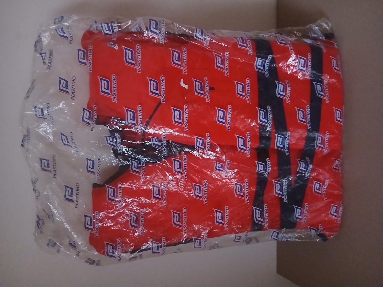 Gilet de sauvetage PLASTIMO NEUF taille 3 adulte