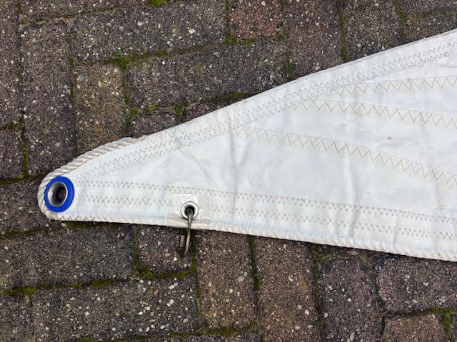 11m2 Genoa