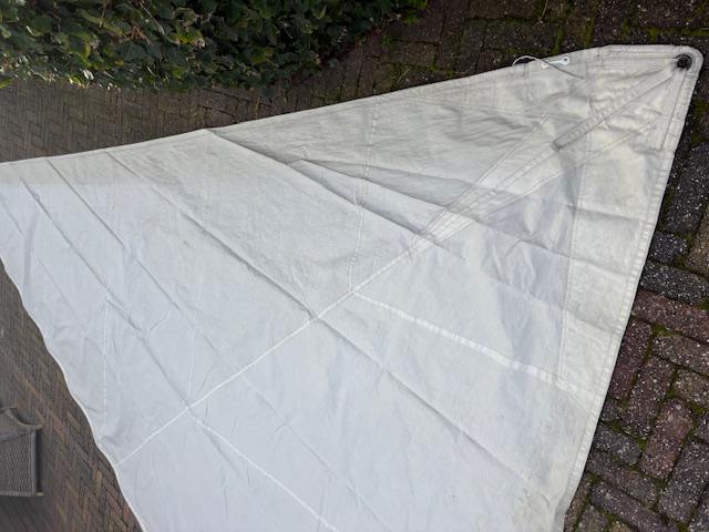 10m2 Genoa with luff tape