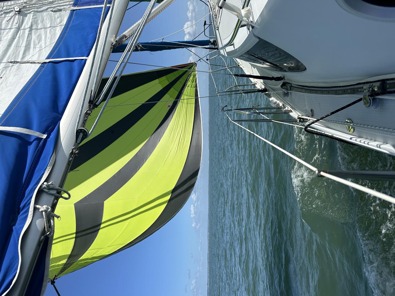 Spi asymétrique 80m2 + chaussette