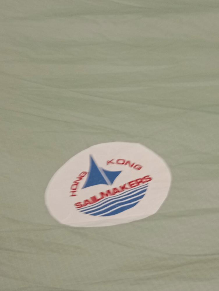 Spi asymétrique sur emmagasineur oceanis 40