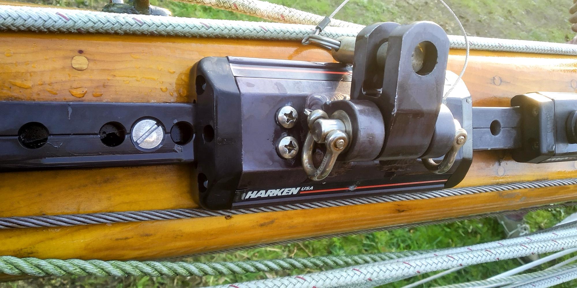 2 chariots de tangon Harken