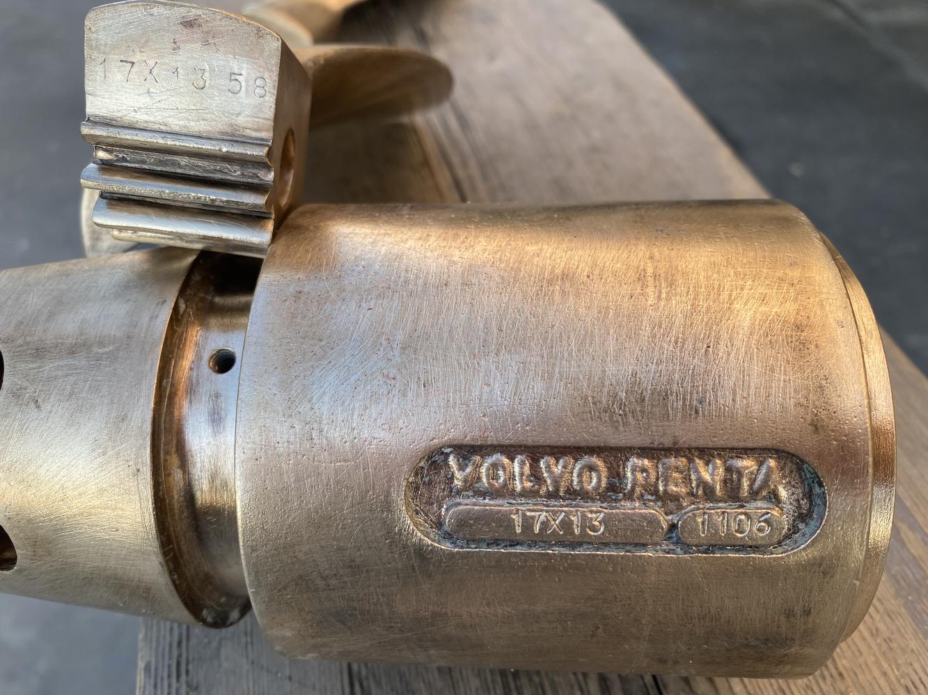 Hélice repliable Volvo