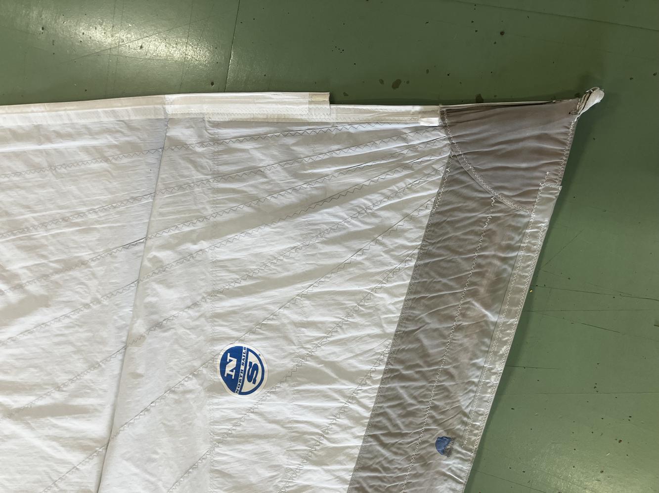 S25226 Génois sur enrouleur