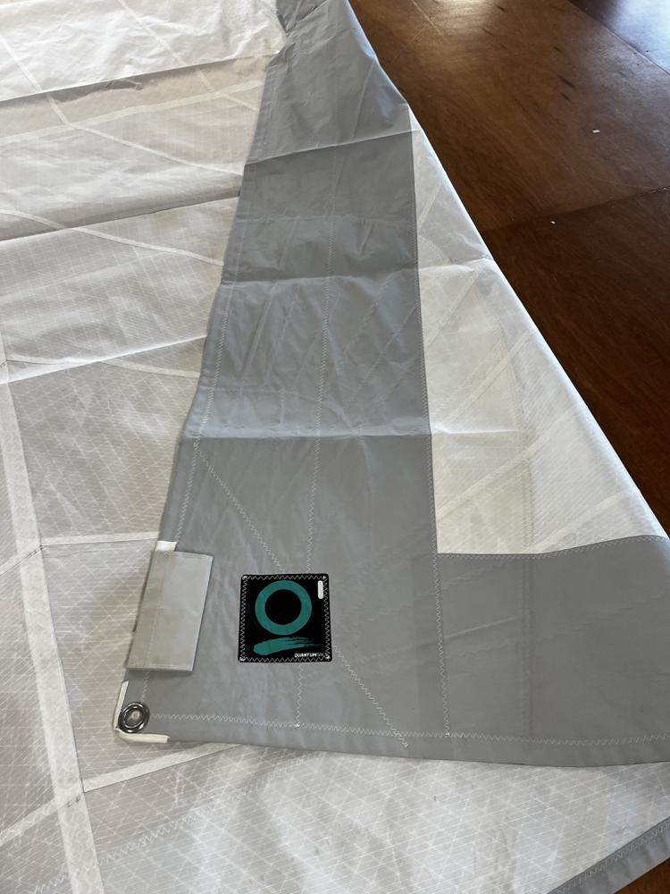 Génois sur enrouleur