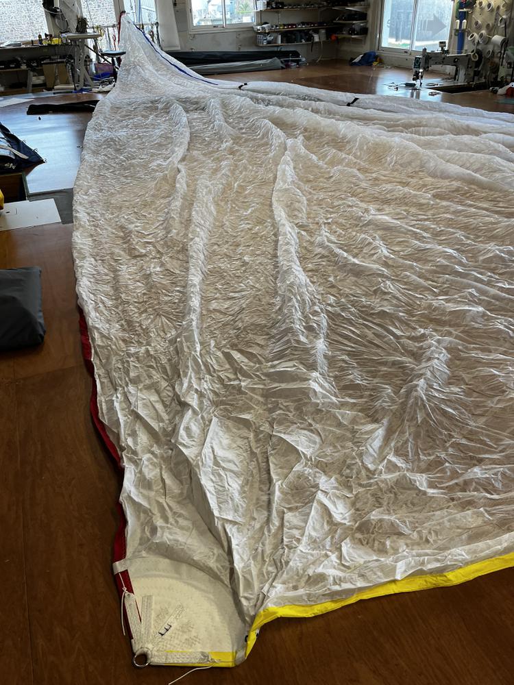 Spi asymétrique racing