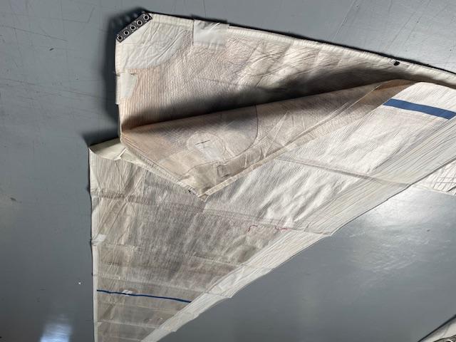 S25239 Génois sur enrouleur