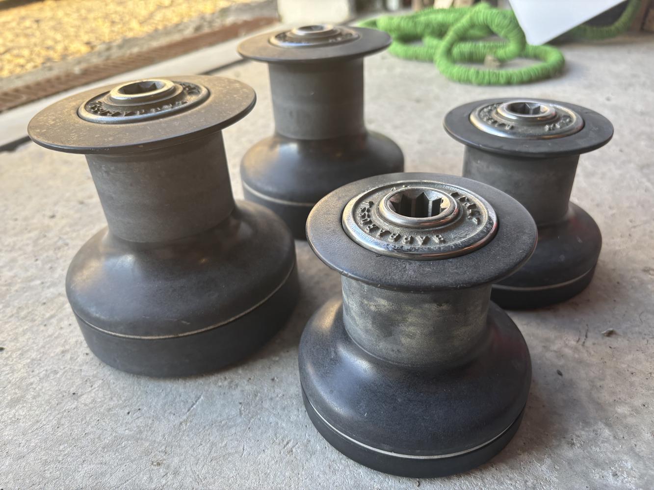 2 winchs Barbarossa taille 40