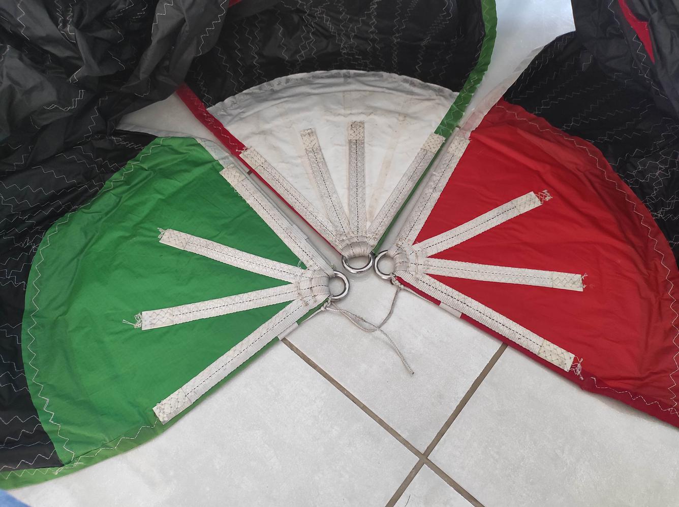 Spinnaker symétrique 122m2