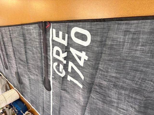 42m2 Kevlar Racing Main