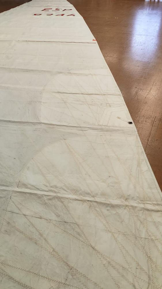 Racer/cruiser Elvström main sail