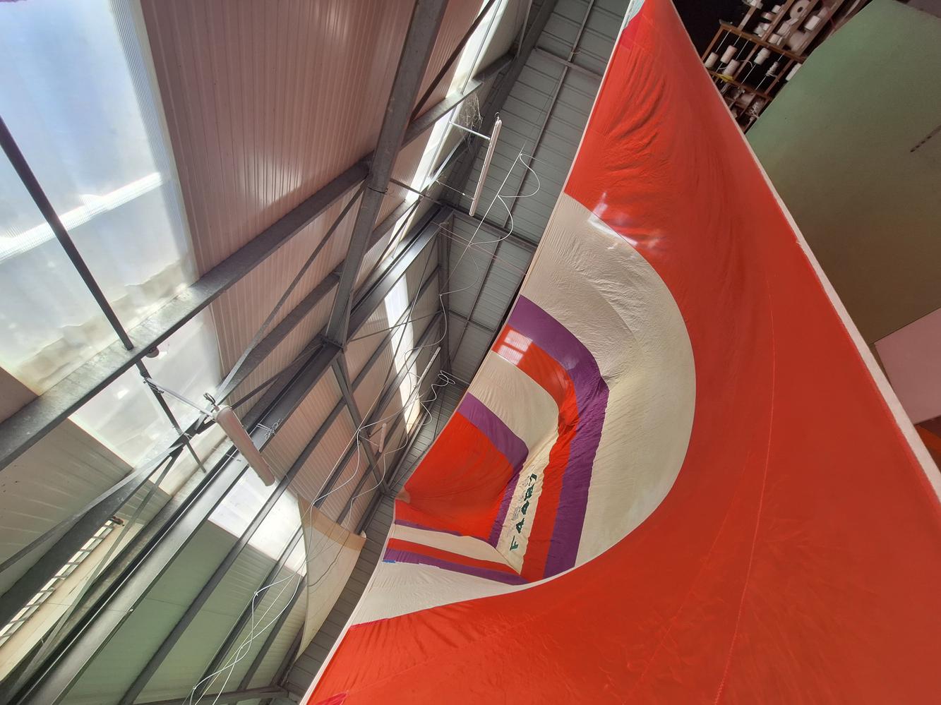 Spi symétrique 83 m²