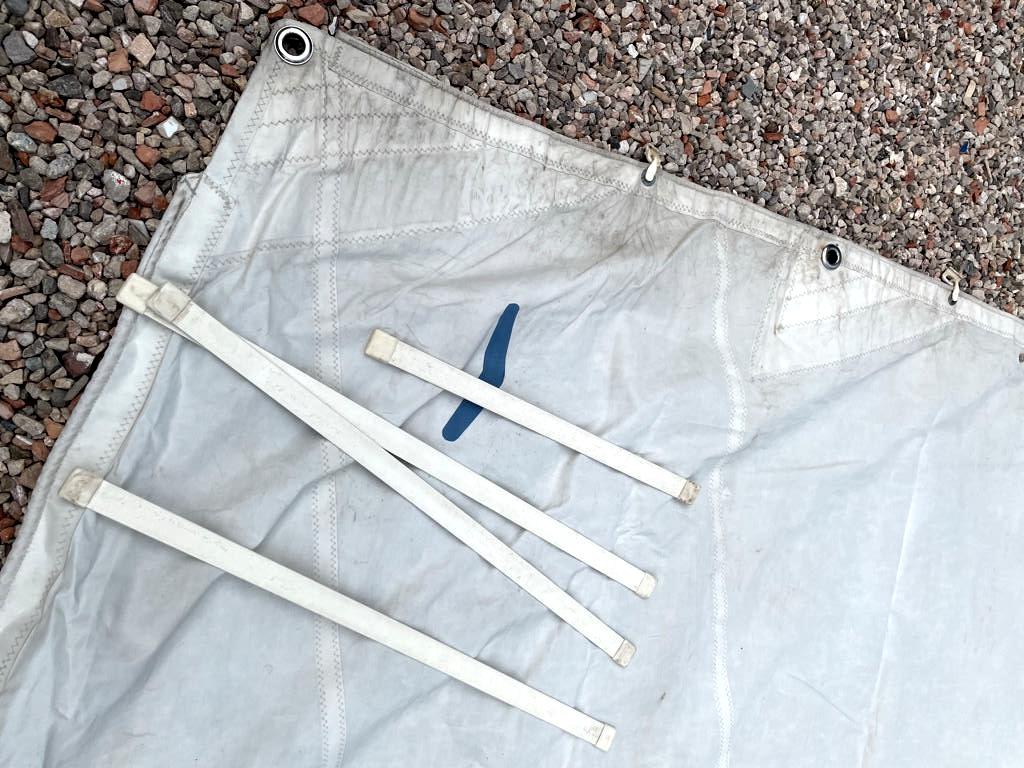 Grand voile pour voilier  7/8m