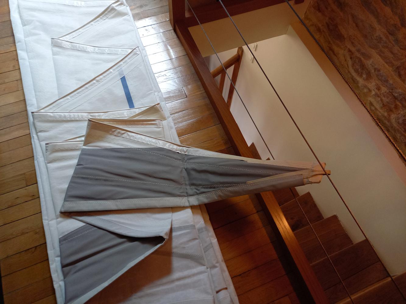 GENOIS INCIDENCE TRES BON ETAT