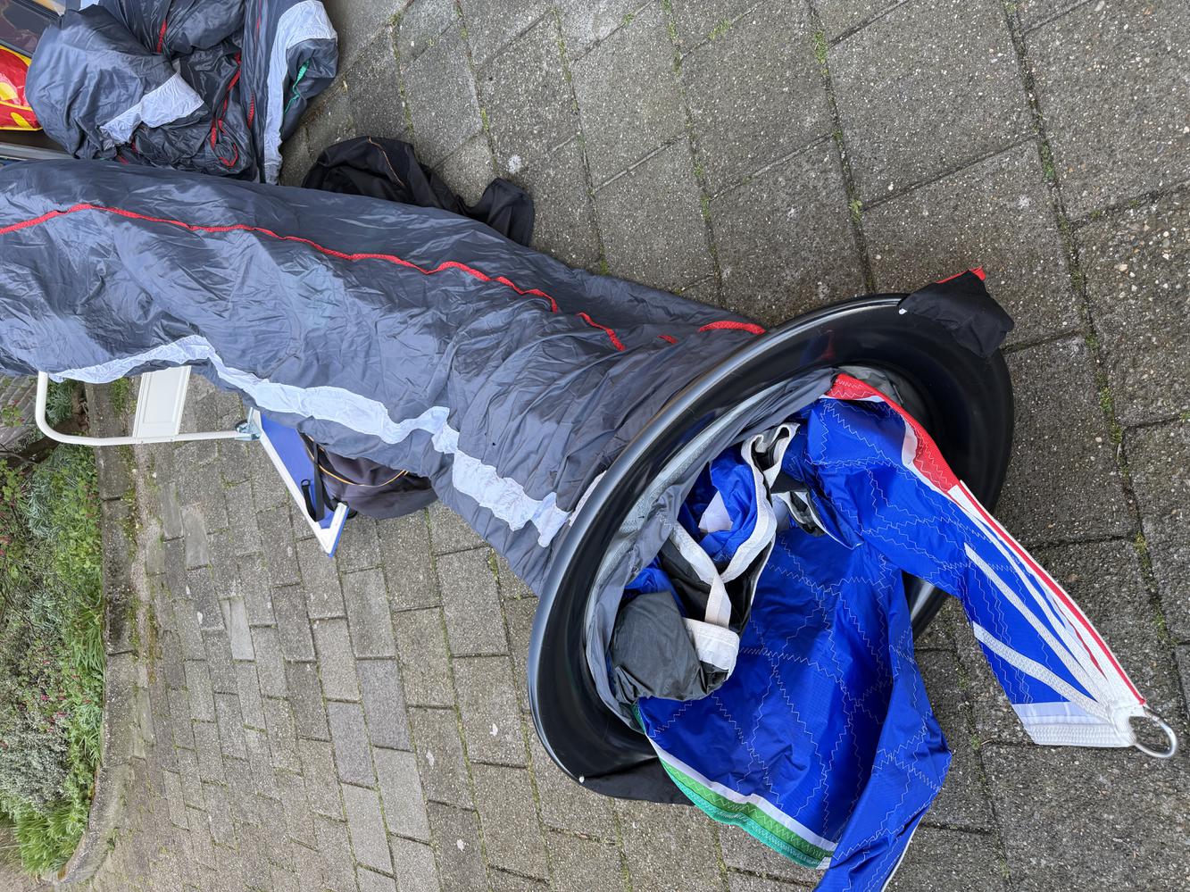 Nearly new Parasailor