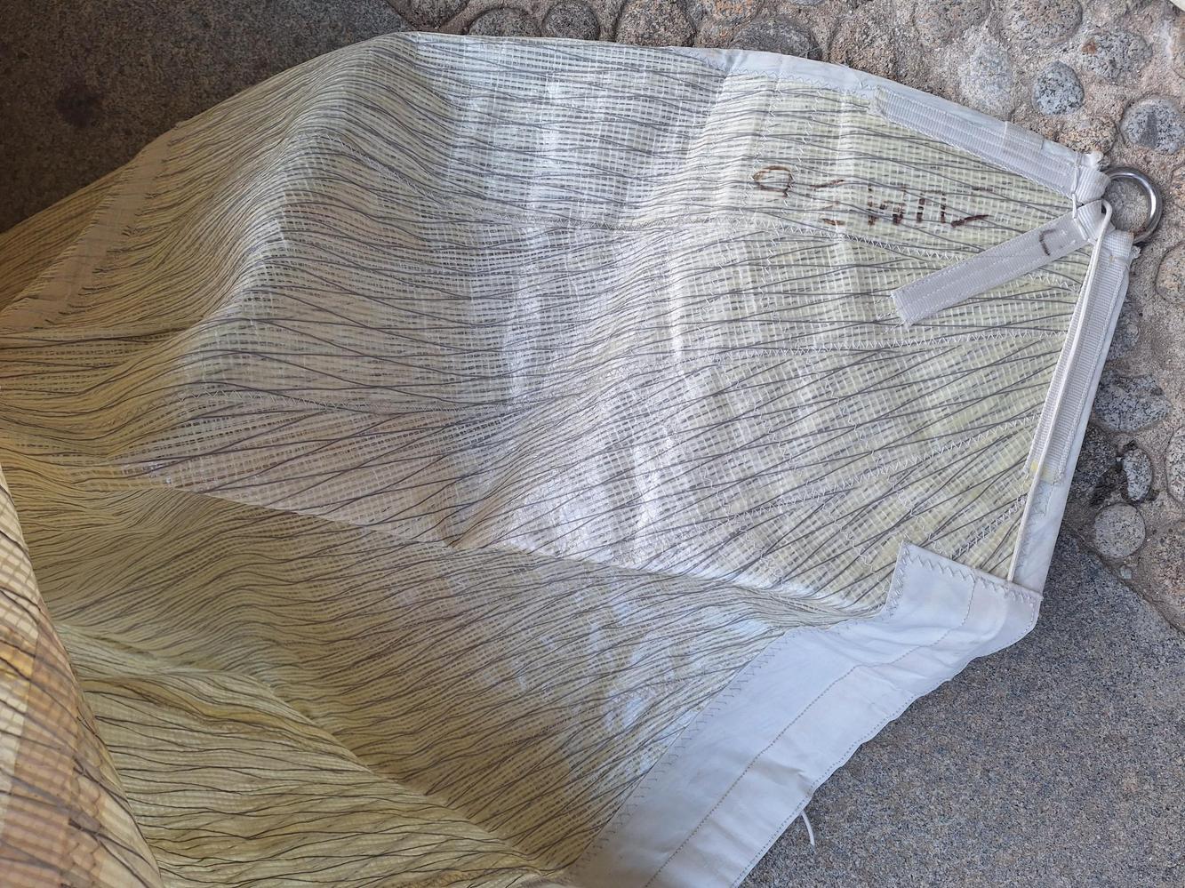 Genois medium Delta figaro 1 kevlar fatigué