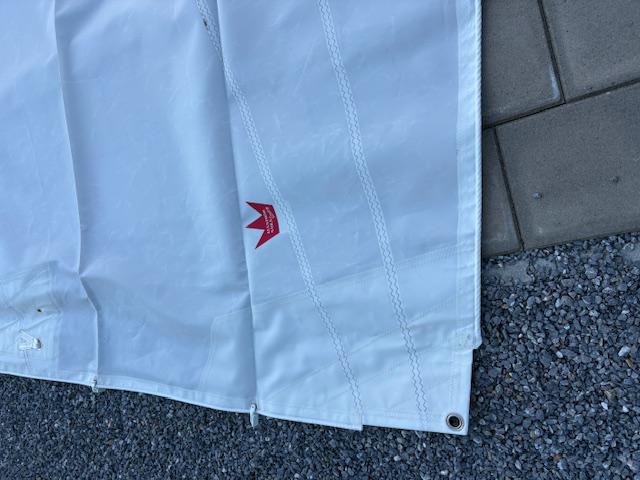 35m2 Dacron X-cut mainsail