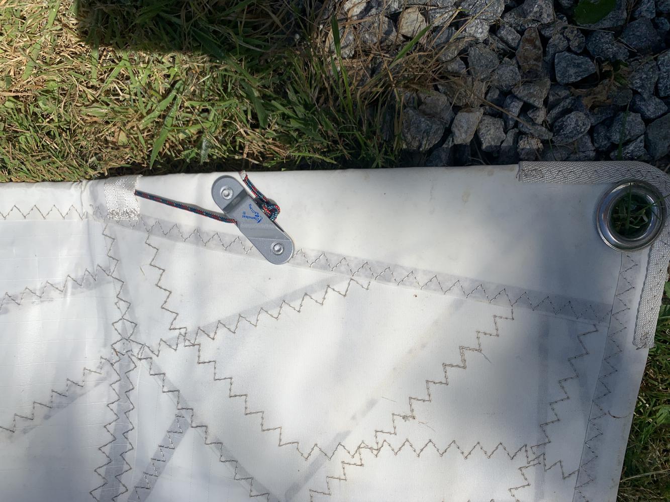 Grand voile lattée ( voilier 9/10m )