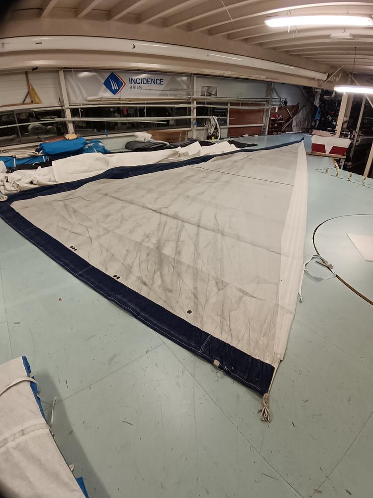 Génois sur enrouleur