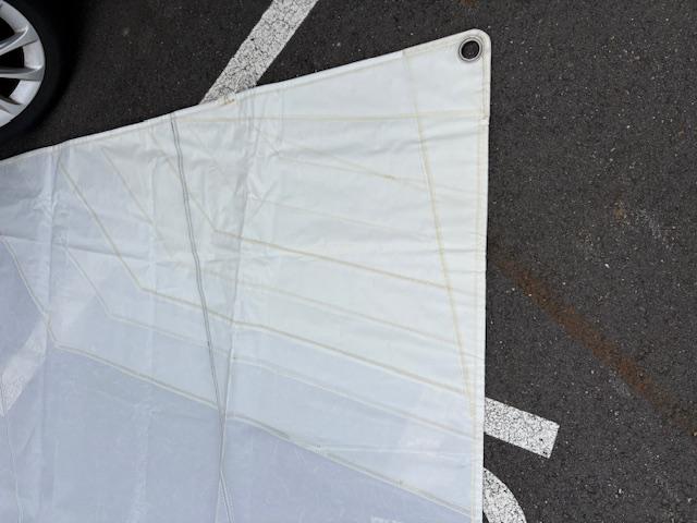 66m2 X-Cut Dacron Genoa with hanks