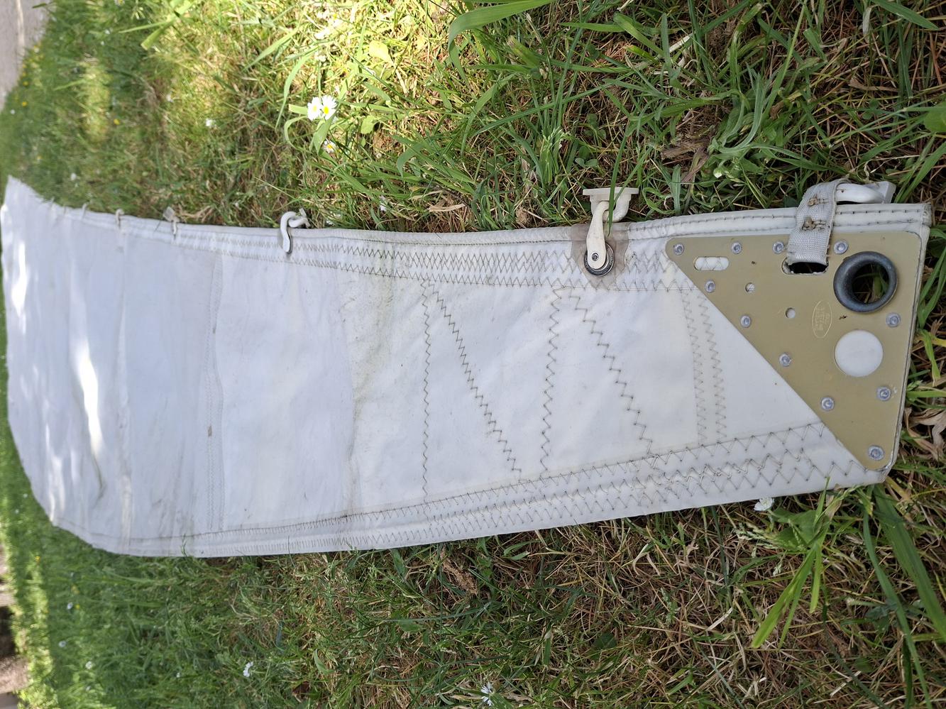 Grand Voile 3 ris 17m² Guindant 9.2m Bordure 3.1m